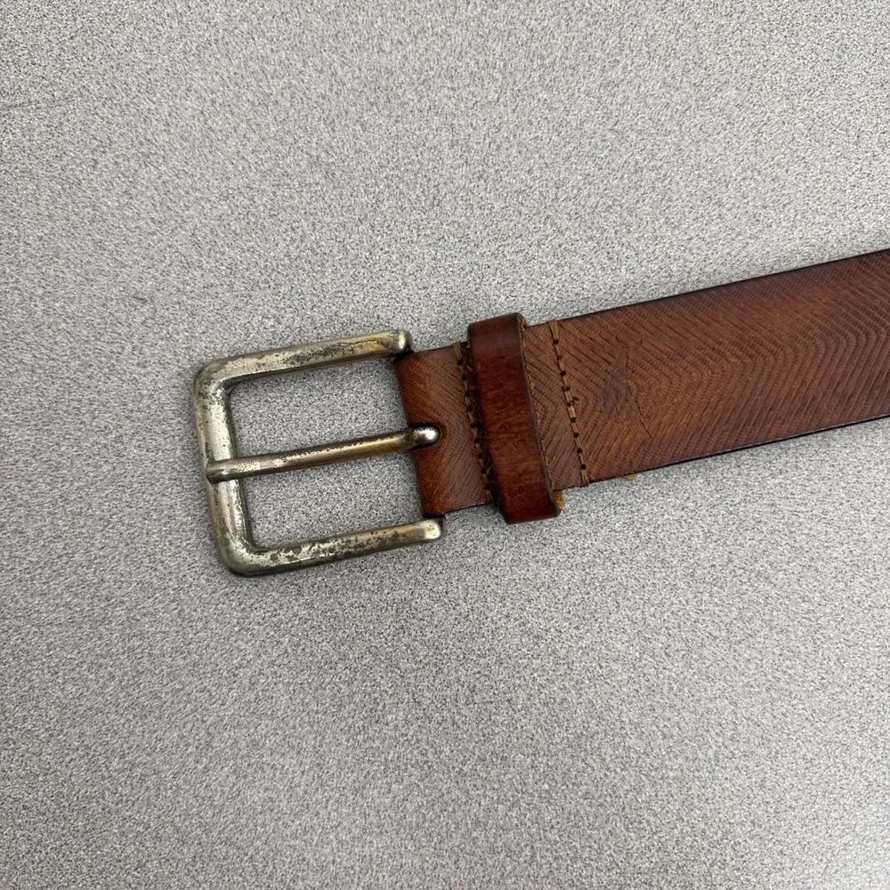 Tommy Bahama Belt Mens 36 Brown Chevron Textured Leather Made in Italy